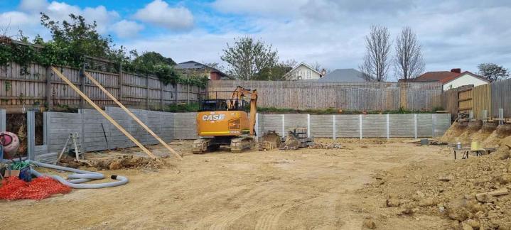 Mini excavation Pakenham And Surrounding Suburbs